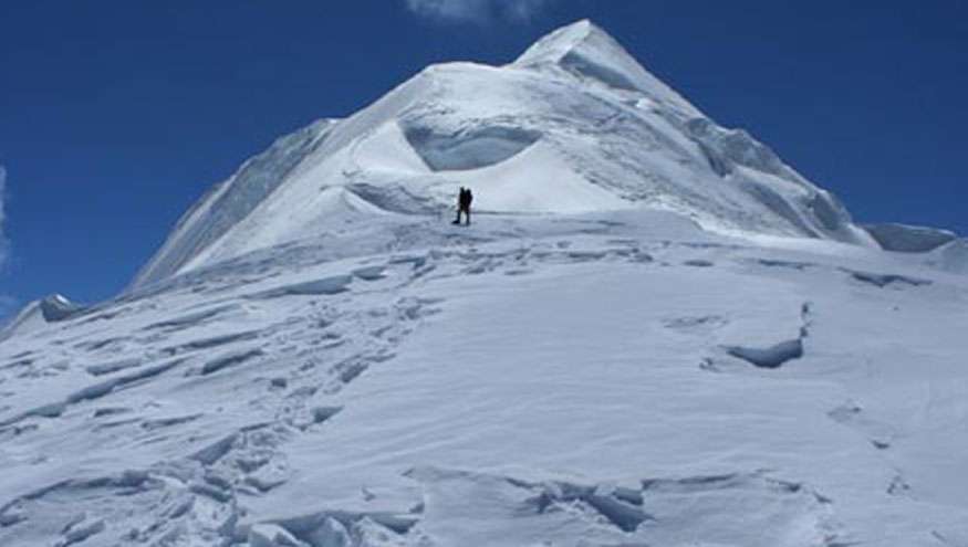 Chulu West Peak Climbing