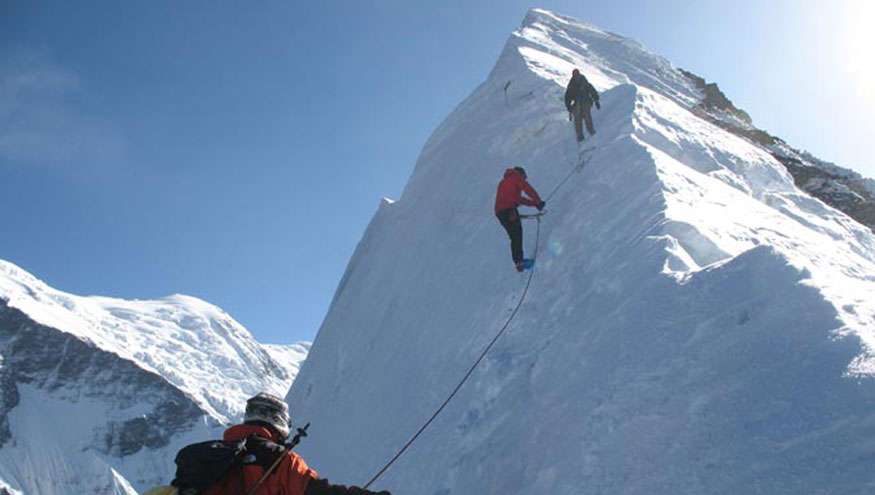 Island Peak Climbing with Everest Base Camp Trek